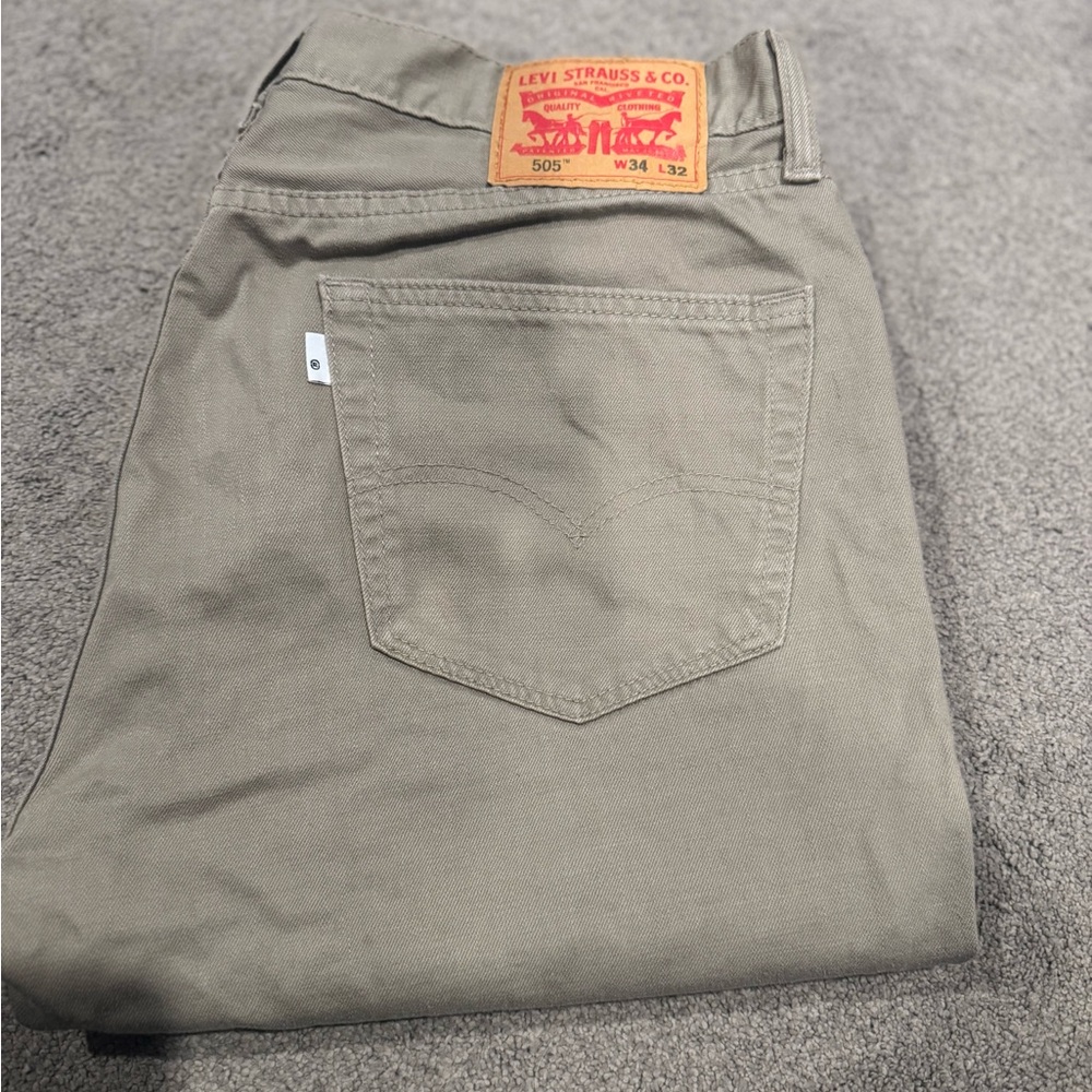 Levi's Khaki Jeans